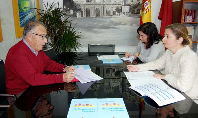 Murcia aplica un Plan de calidad en 283 comedores escolares de la región