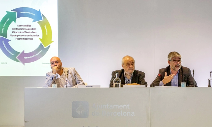 De izquierda a derecha: Sergio Gil, Norberto Navarro e Ignasi Colom.