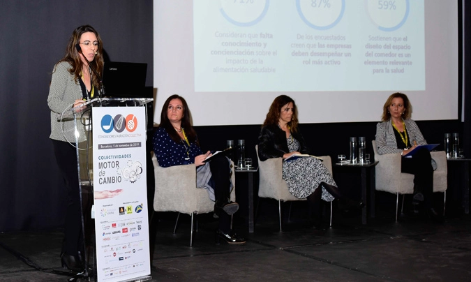 Sesión dedicada a los recursos humanos. De izquierda a derecha: Rosa Gil (ISS Iberia), Marianela Olivares (Linkers), Roser Bonancia (Serunion) y Nan Ferreres (Escola Tècnica Professional CETT).