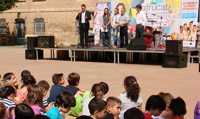 170.000 alumnos y 1.354 escuelas participan en Catalunya en el  Plan de consumo de fruta 