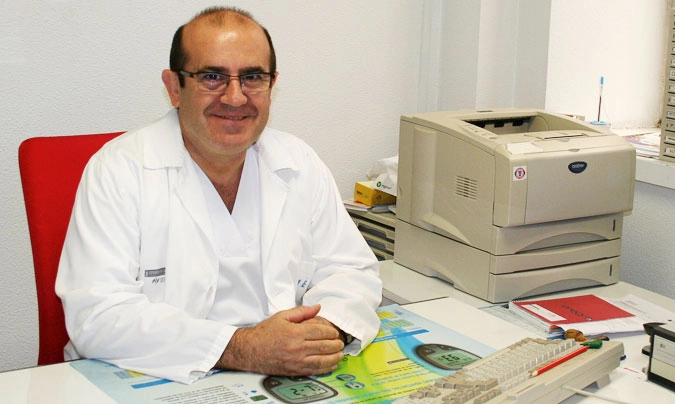 <b>José Manuel Ruiz</b> es el jefe de Sección de Endocrinología del Hospital de Elda. ©Hospital de Elda. 