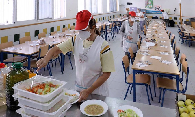 La patronal andaluza valora como insuficiente la subida del precio de los comedores escolares