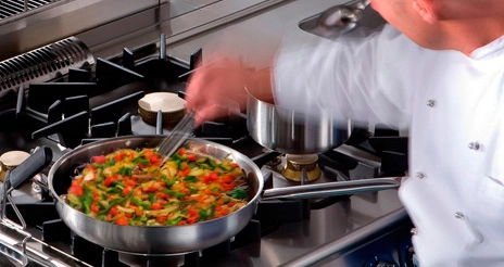 El ahorro energético en la cocina: consejos para la conservación y cocinado de los alimentos