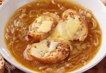 La sopa de cebolla, una receta para incorporar al menú residencial